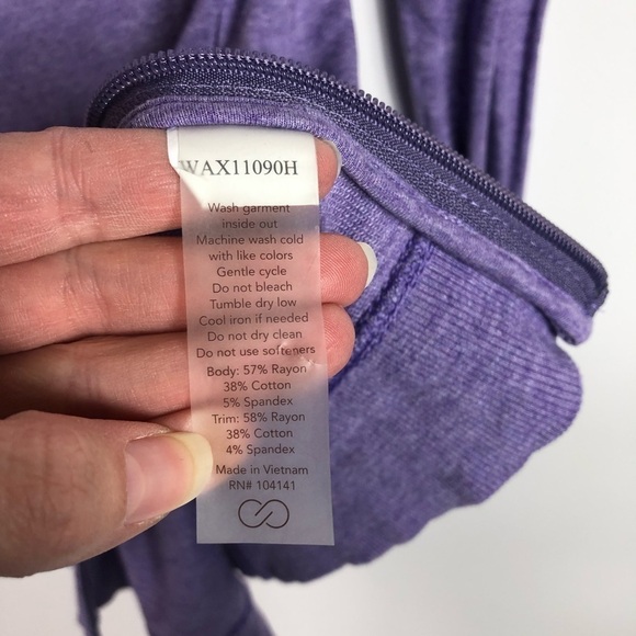 Calia by Carrie Underwood purple‎ sweater - Picture 7 of 10